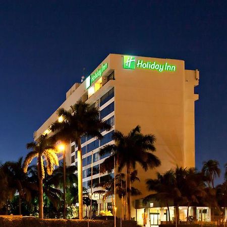 Holiday Inn Miami West - Airport Area, An Ihg Hotel Hialeah Gardens Exterior foto